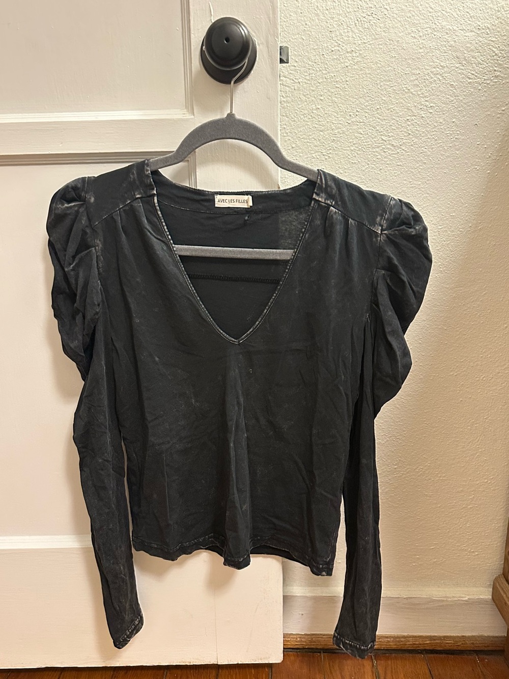 Avec Les Filles Puff Sleeve Long Sleeve Top